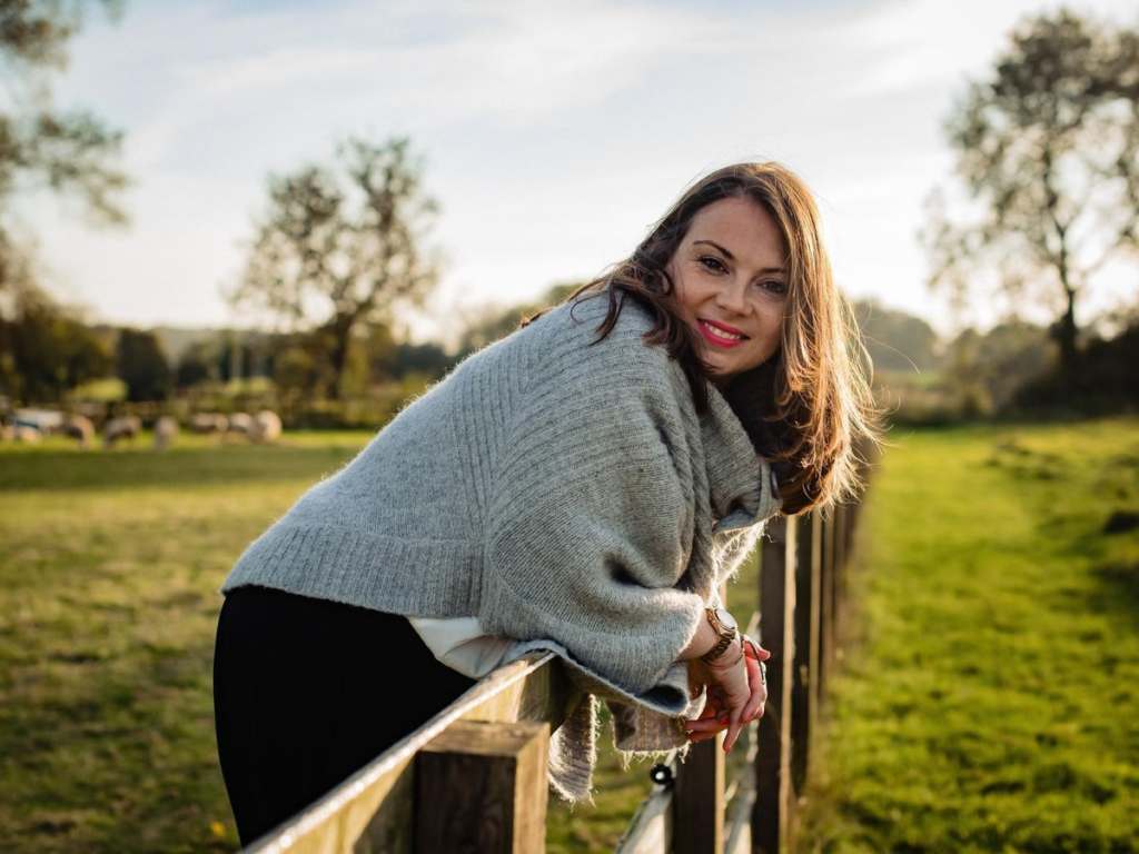 louise hulland married