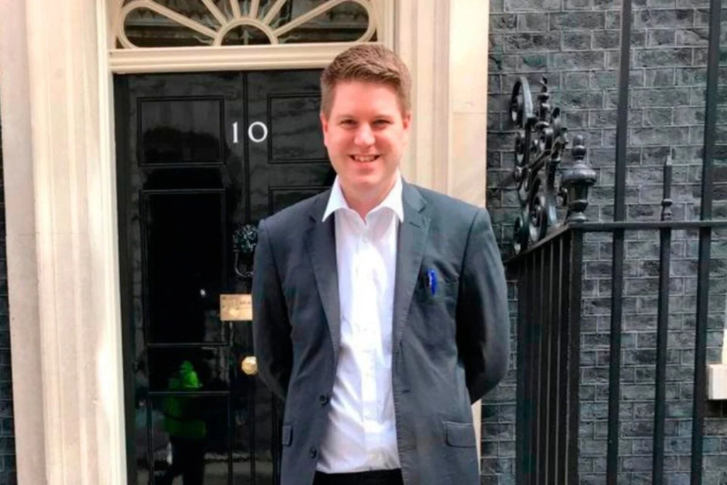 peter cardwell school